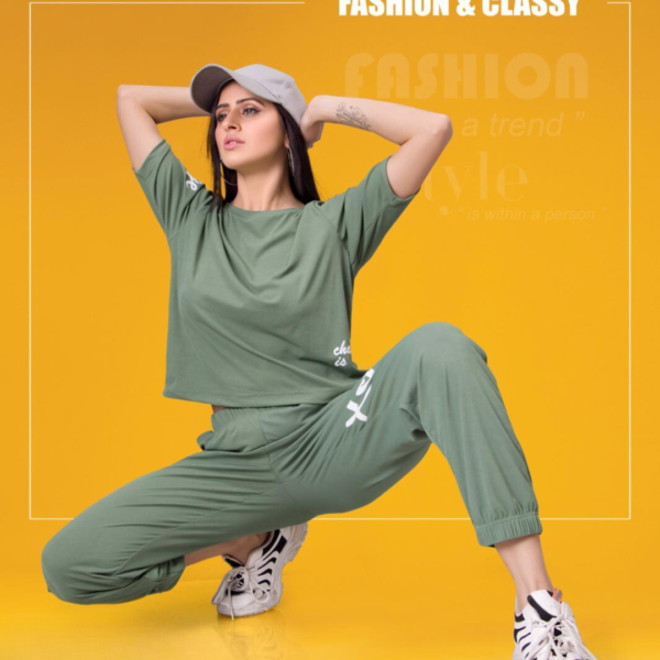 LADIES BE YOUNG JOGGER SET-Godzee
